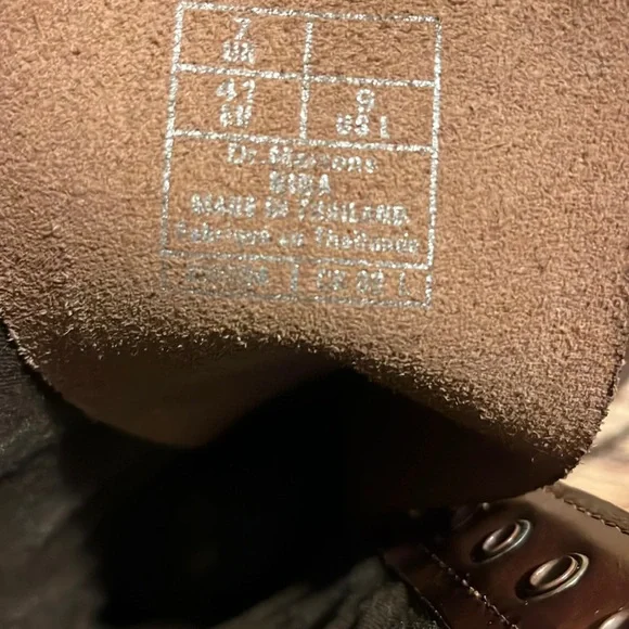 🍁🍃🍁• ⛑ Dr. Marten’s x No Autumn needed ⛑•🍃🍁 - Picture 16 of 16